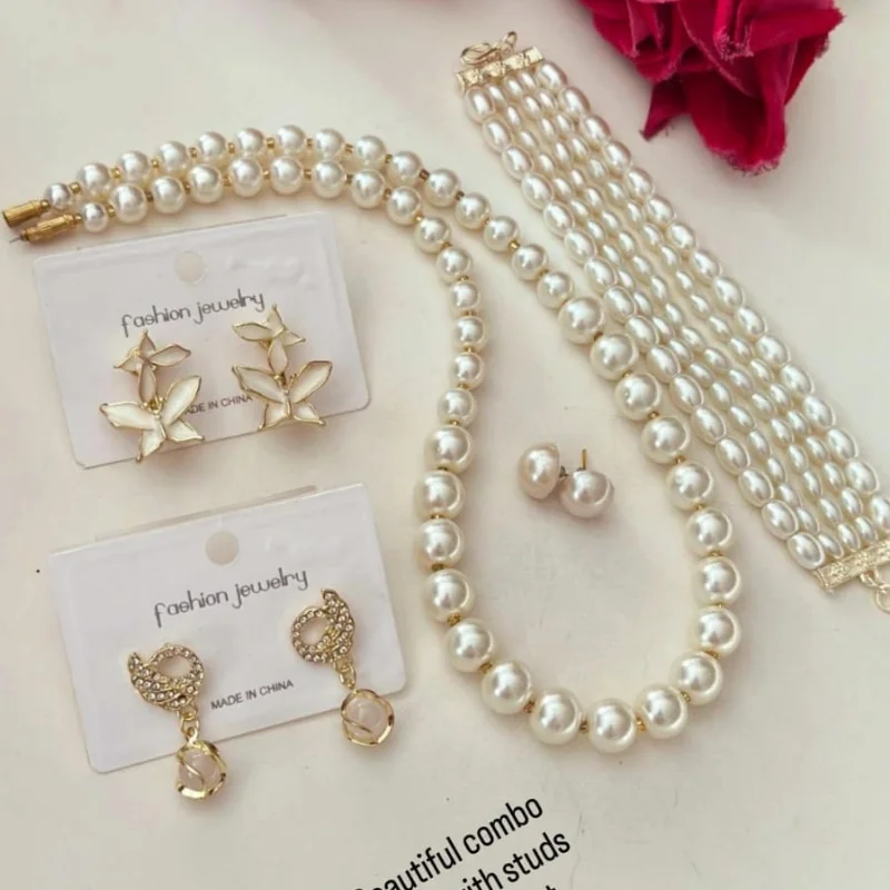 379 gj (1) Elegant Pearl Jewelry Combo Set for Women