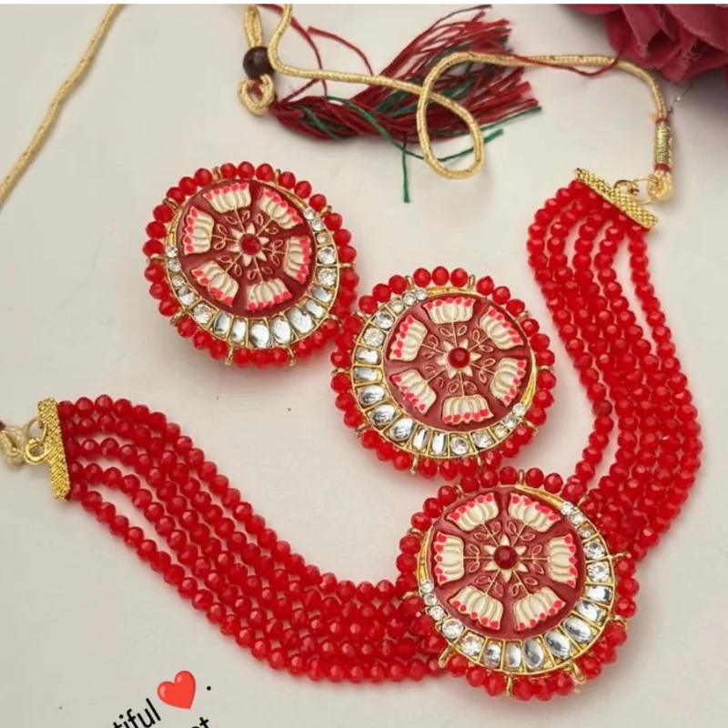 379 gj1) (2) Crystal Beaded Choker Necklace Set with Meenakari Lotus Pendant & Kundan-Style Stud Earrings