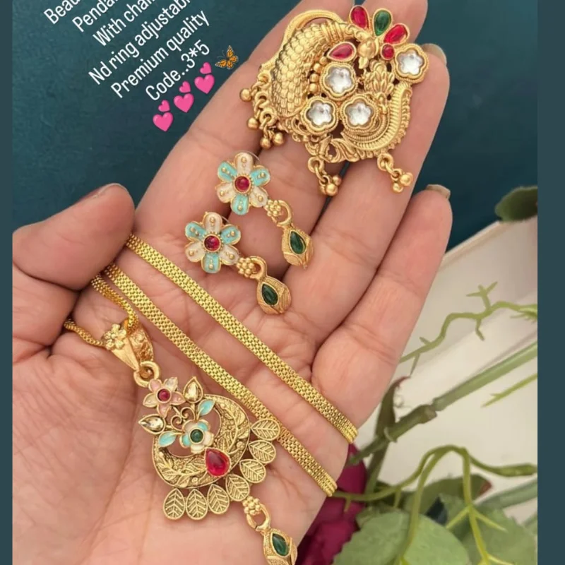 449 gj (4) Traditional Antique Gold-Plated Jewelry Set with Peacock Statement Ring, Floral Pendant, and Earrings