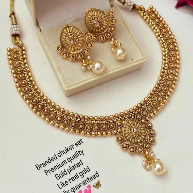 489 sGJ (1) Premium Traditional Gold Plated Choker Necklace Set with Pearl Drops & Matching Earrings