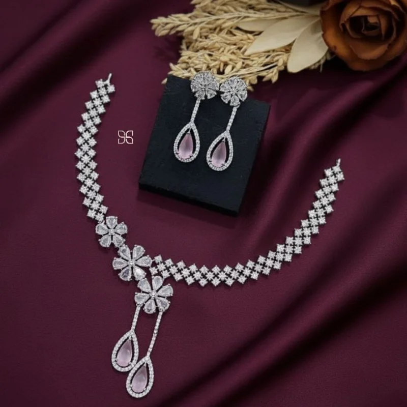 gj (7) Premium Silver-Toned Floral American Diamond Necklace Set with Blush Pink Teardrop Drops
