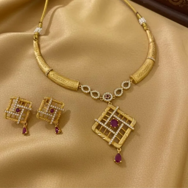 1249 PM (3) Traditional 22K Gold Hasli Necklace & Earring Set